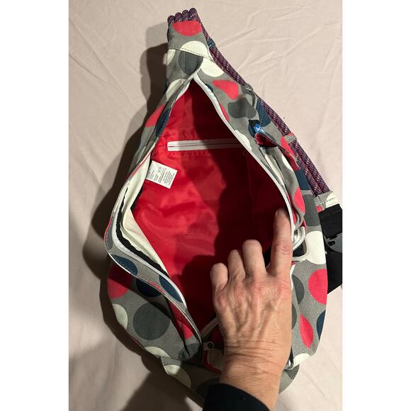 KAVU Rope Sling Bag Crossbody Shoulder Hiking Backpack Multicolor Camping hobo - Picture 4 of 7